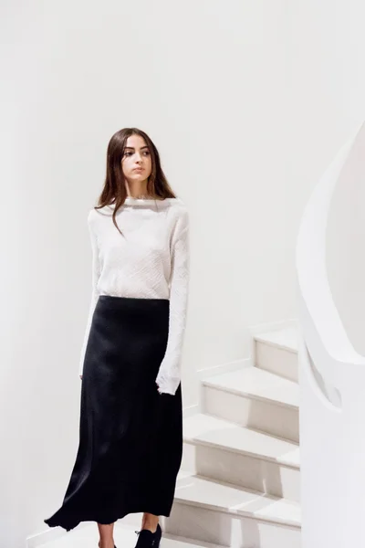 Look 10